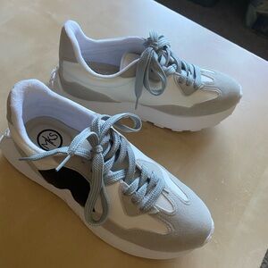MKS tennis shoes- brand new-never worn- size 7